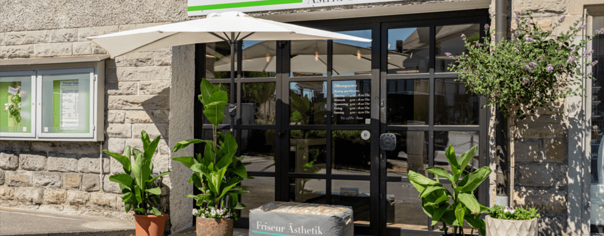 1-Friseur-Aesthetik-Außen (1)